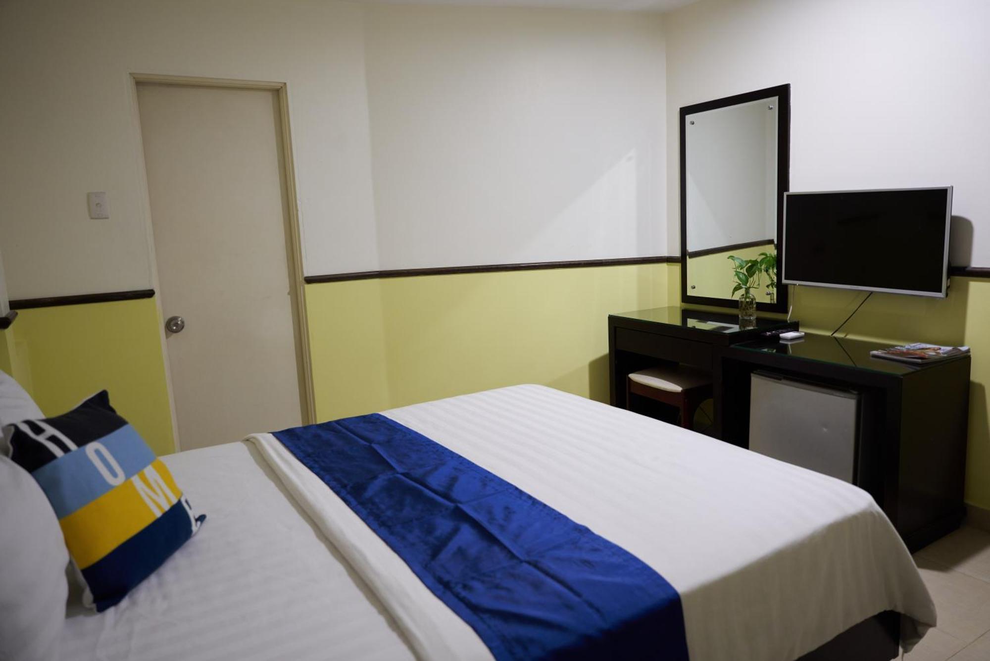 Trang An Hotel - 5 Minutes Landmark 81 Hô Chi Minh-Ville Extérieur photo